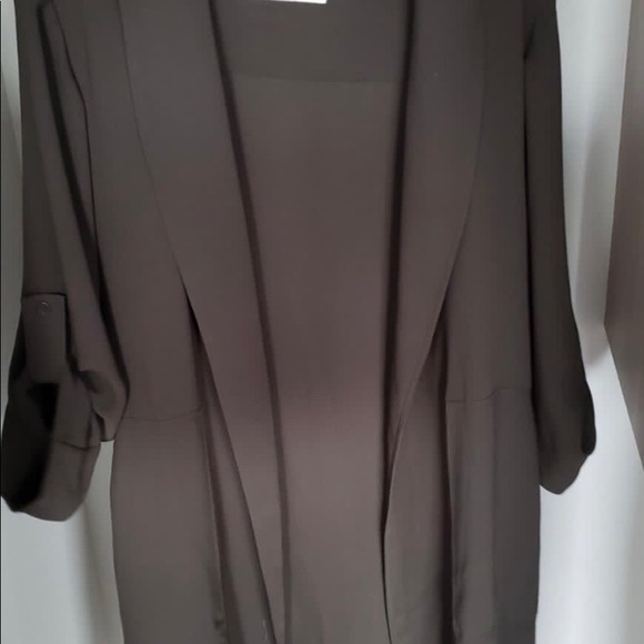 Aritzia Jackets & Blazers - Aritzia Kahlo Robe